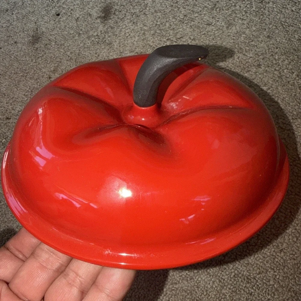 Vintage Color Cast Iron Dutch Oven Red Apple/ Tomato Casserole Pot 8